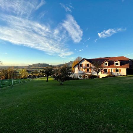Hotel Les Bergeronnettes Champagneux Bagian luar foto